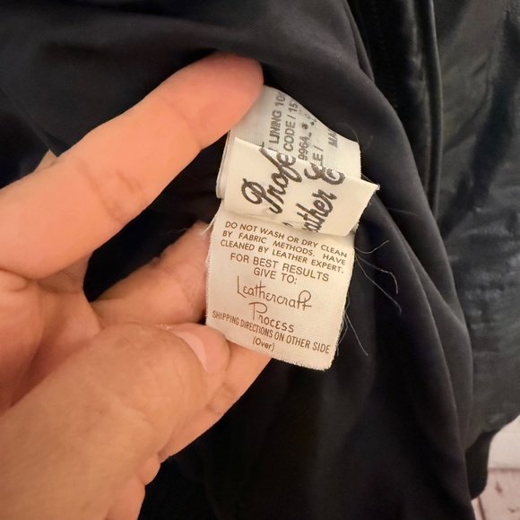 80’s Vintage Gino Di Giorgio Leather Biker Jacket - Picture 11 of 14